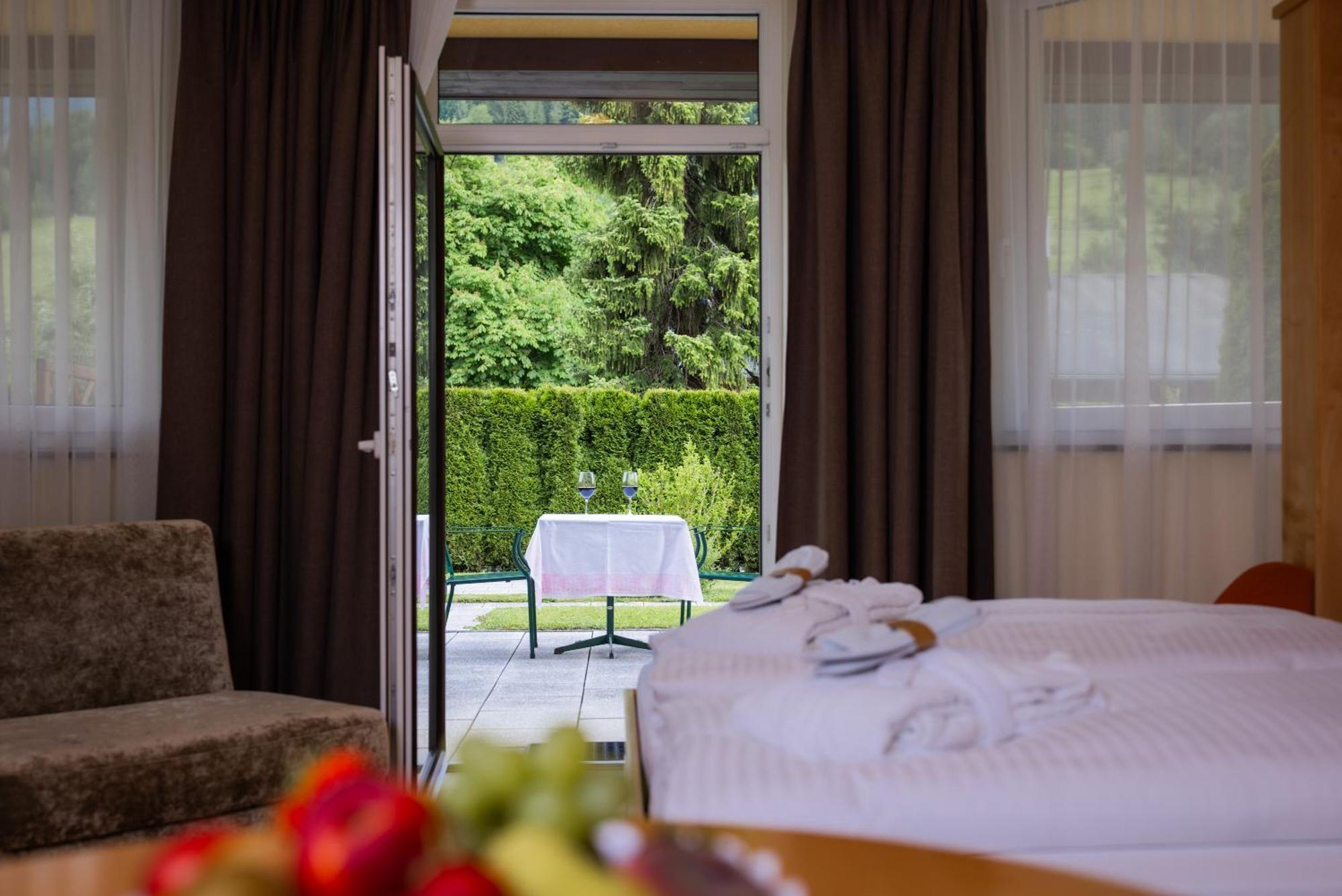 Alpine Spa Residence Бад-Кляйнкірхгайм Екстер'єр фото
